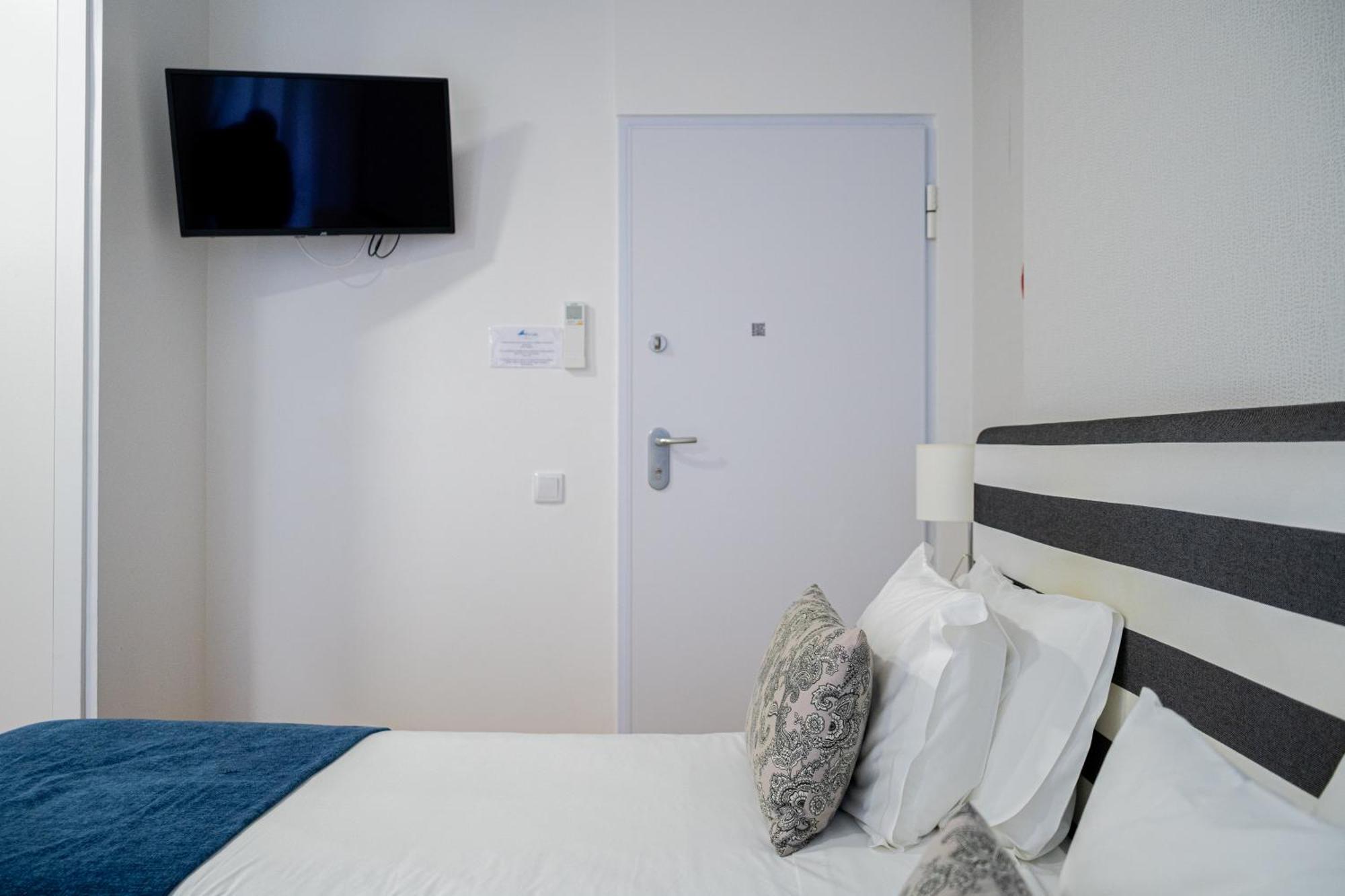 Bed and breakfast By The Sea -