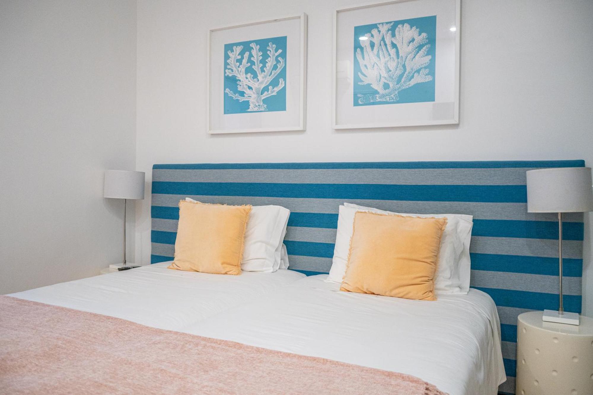 By The Sea - Bed and breakfast
