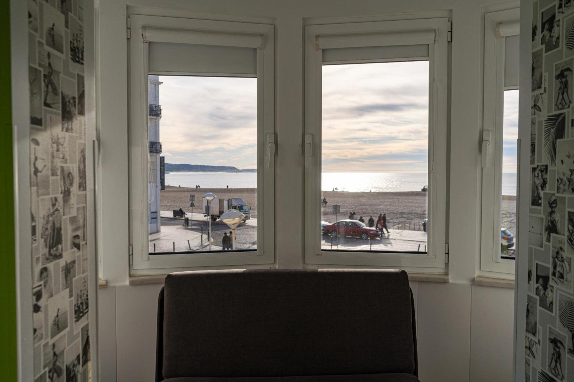 By The Sea - Bed and breakfast 3*