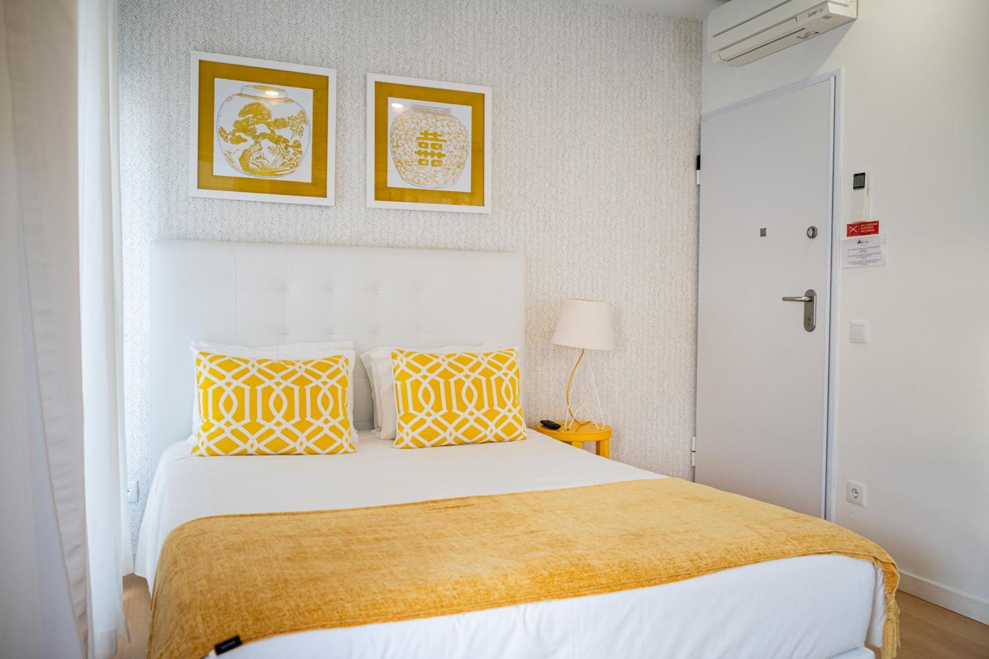 Bed and breakfast By The Sea -